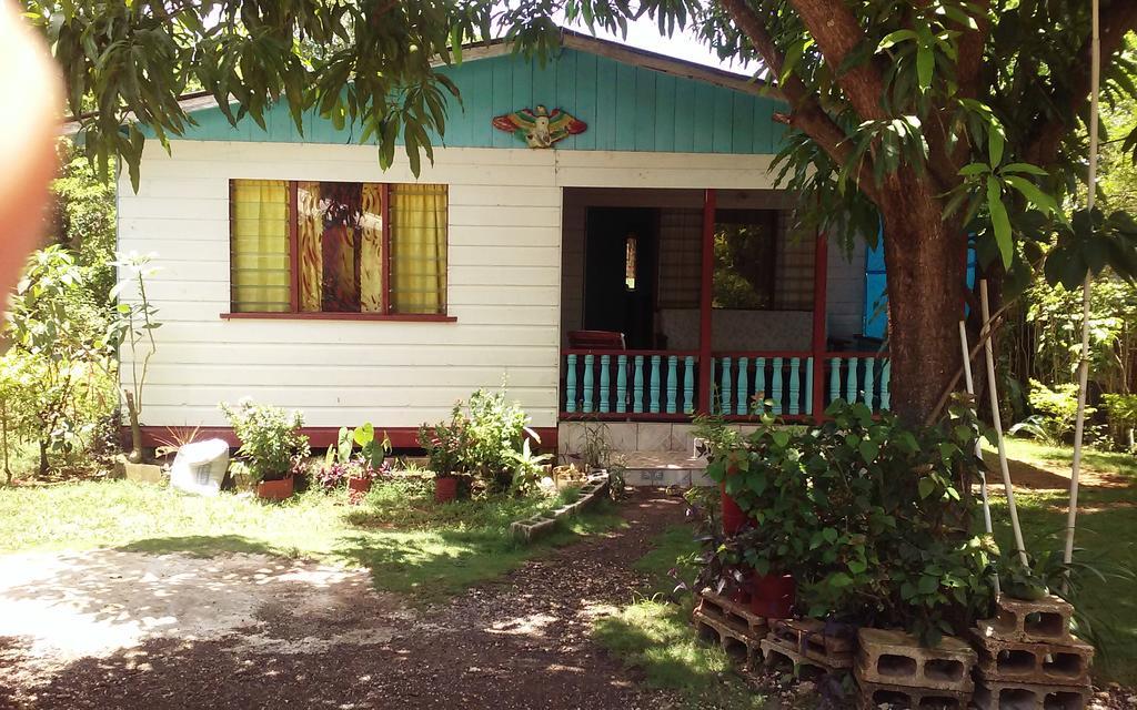 Shades Cottage Guesthouse Blue Hole Exteriér fotografie